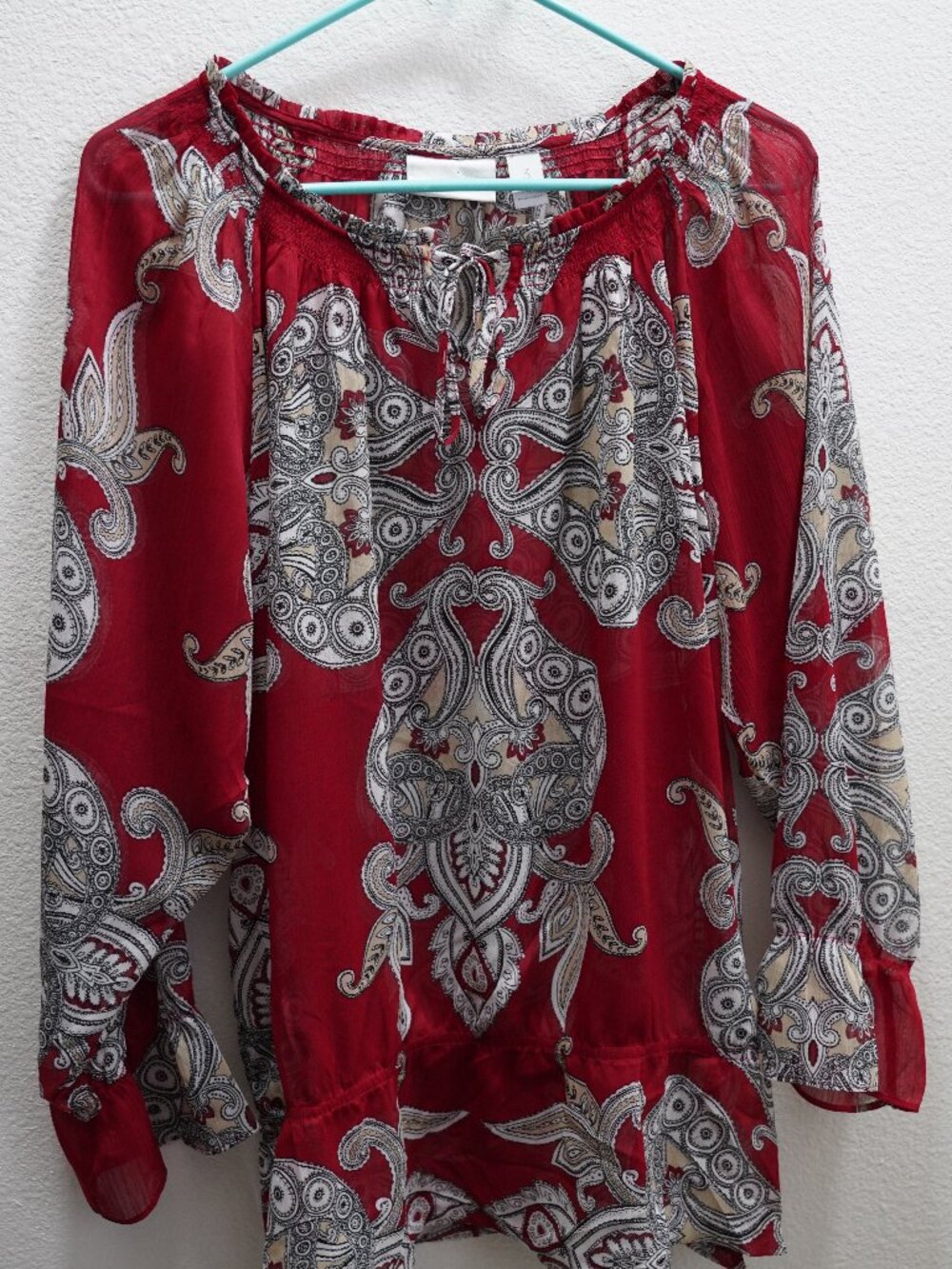 Chicos Semi Sheer Red burgundy Paisley Gypsy Top size 3